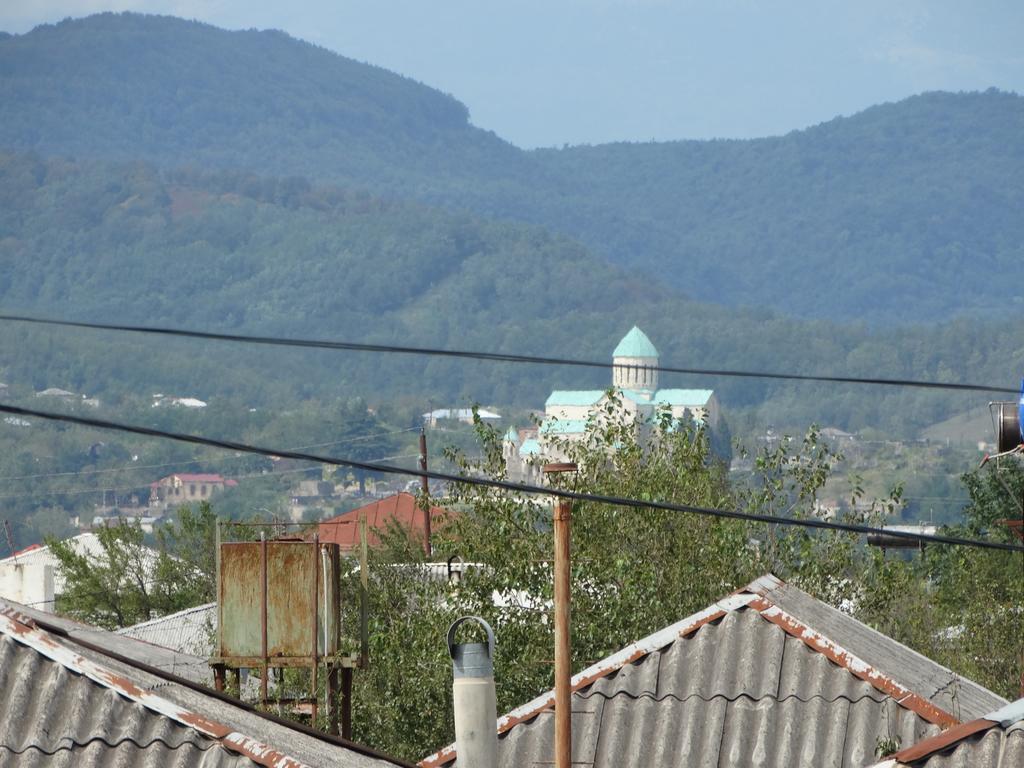 Hotel Sano Кутаїсі Екстер'єр фото